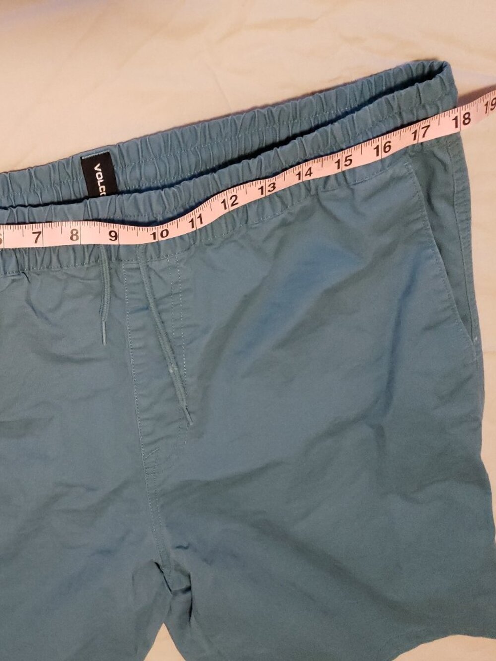 Volcom blue XL shorts - Picture 4 of 5